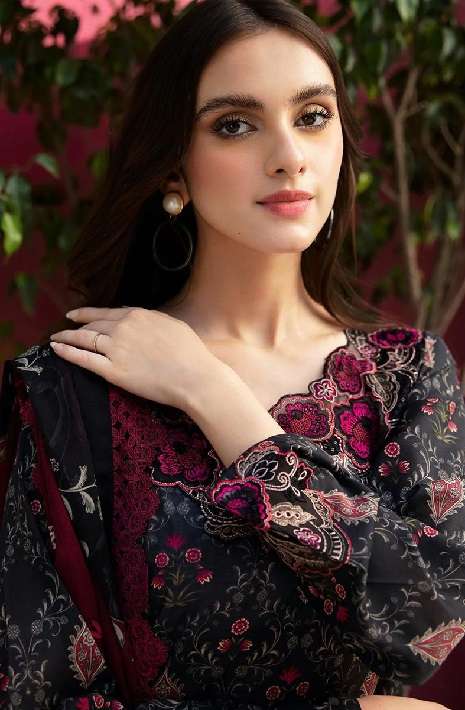RAMSHA RUNGREZ 24-3 luxury lawn HIT- DESIGN -7033 by DEEPSY SUITS 
